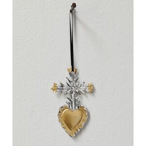 Free People 2 toned sacred heart wall hanging